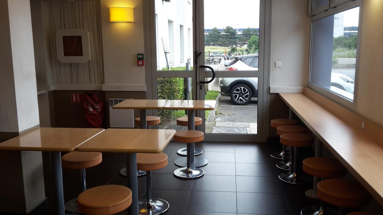 Ibis Budget Orly Rungis Exterior foto